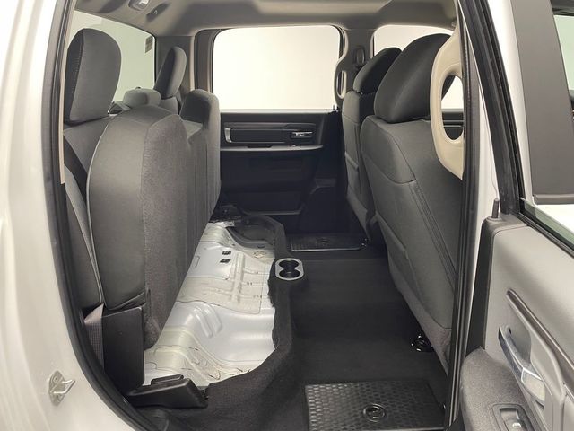 2021 Ram 1500 Classic SLT 4x4 Crew Cab 5'7" Box - 22995948 - 38