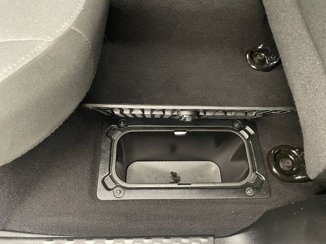 2021 Ram 1500 Classic SLT 4x4 Crew Cab 5'7" Box - 22995948 - 39