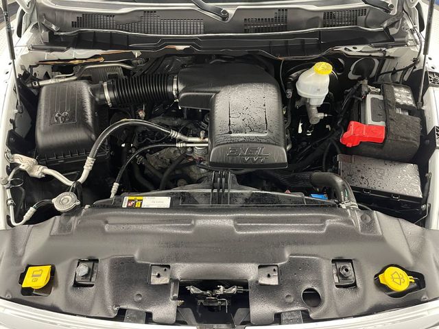 2021 Ram 1500 Classic SLT 4x4 Crew Cab 5'7" Box - 22995948 - 45