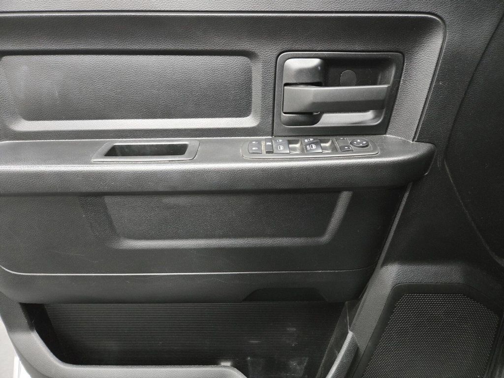 2021 Ram 1500 Classic Tradesman 4x2 Quad Cab 6'4" Box - 22976398 - 13