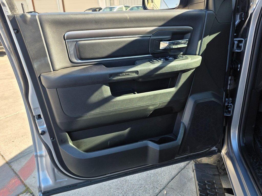 2021 Ram 1500 Classic Warlock 4x2 Quad Cab 6'4" Box - 22965854 - 20