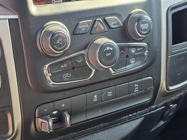 2021 Ram 1500 Classic Warlock 4x2 Quad Cab 6'4" Box - 22965854 - 28