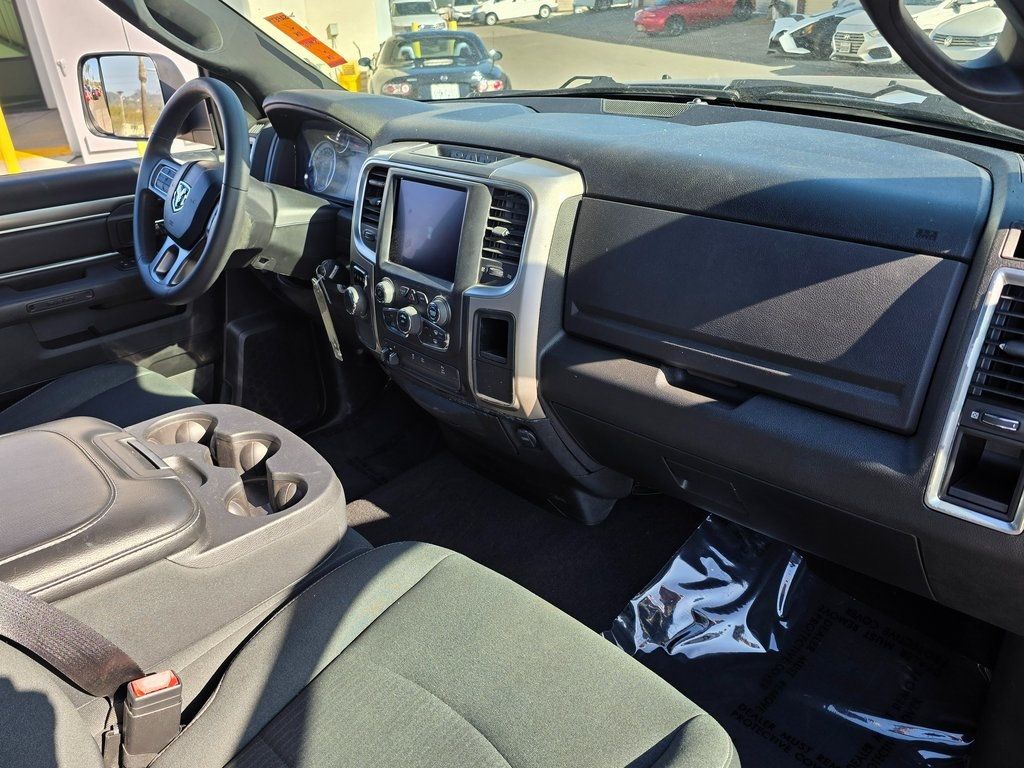 2021 Ram 1500 Classic Warlock 4x2 Quad Cab 6'4" Box - 22965854 - 7