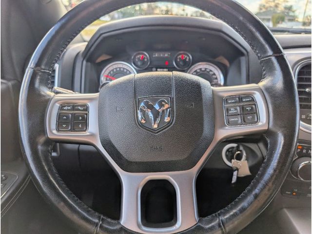 2021 Ram 1500 Classic Warlock 4x4 Crew Cab 5'7" Box - 22957628 - 17