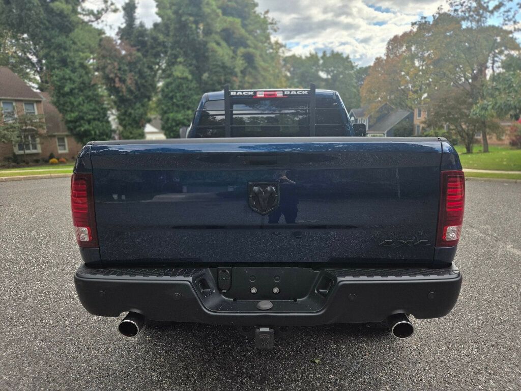 2021 Ram 1500 Classic Warlock photo 4