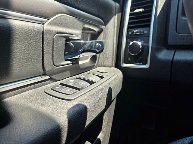 2021 Ram 1500 Classic Warlock 4x4 Quad Cab 6'4" Box - 23060897 - 28