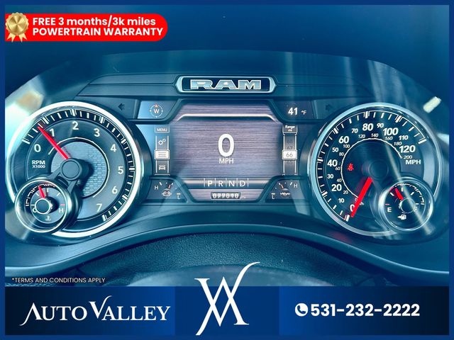 2021 Ram 1500 Crew Cab Laramie Pickup 4D 5 1/2 ft - 22964717 - 32