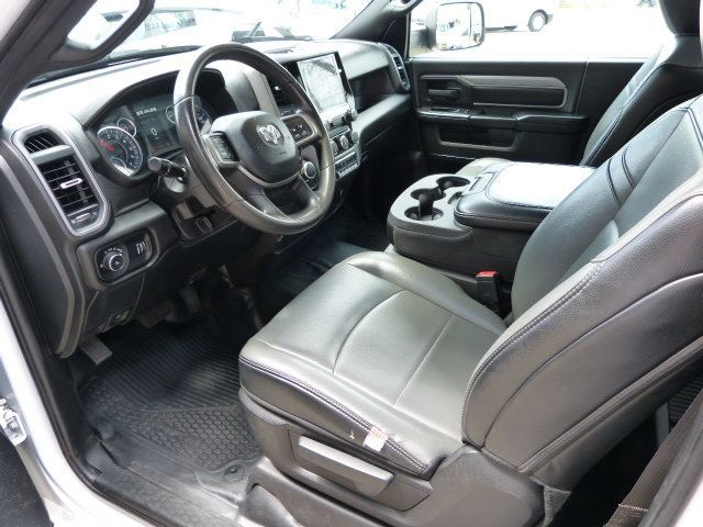 2021 Ram 2500 6.4L V8 GAS (HEMI)*REGULAR CAB*4WD*8FT. "WARNER" SERVICE BODY! - 23020188 - 30