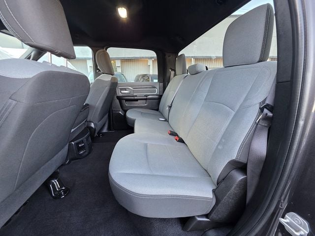 2021 Ram 2500 Big Horn 4x4 Crew Cab 6'4" Box - 22951323 - 24