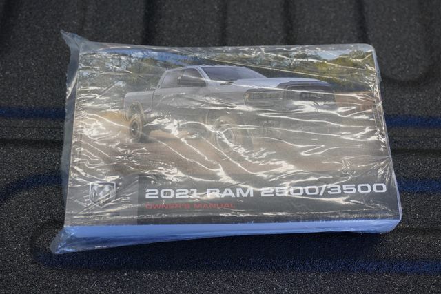 2021 Ram 2500 Laramie 4x4 Crew Cab 6'4" Box - 22980961 - 25