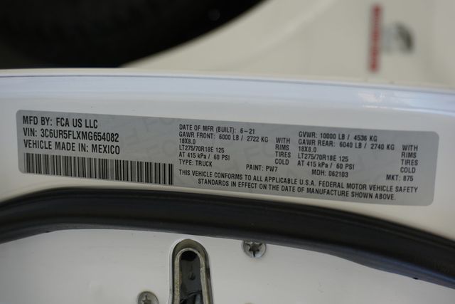 2021 Ram 2500 Laramie 4x4 Crew Cab 6'4" Box - 22980961 - 31