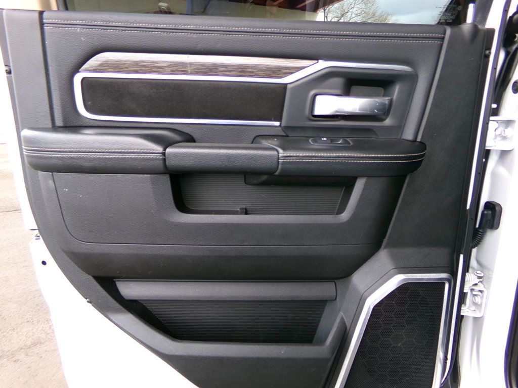 2021 Ram 2500 Laramie 4x4 Crew Cab 6'4" Box - 22989688 - 9