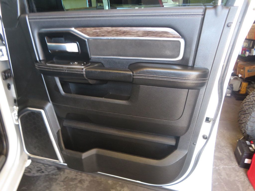 2021 Ram 2500 LARAMIE CREWCAB 4X4 CUMMINS DIESEL LEATHER LIFTED EXTRA CLEAN  - 23097228 - 32
