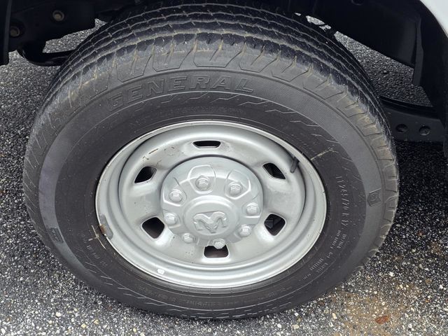 2021 Ram 2500 Tradesman 4x2 Crew Cab 8' Box - 22952982 - 27