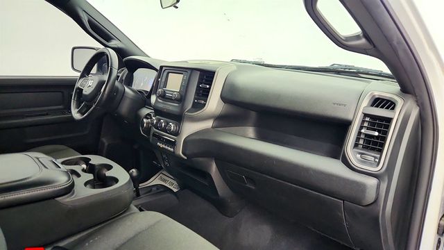 2021 Ram 2500 Tradesman 4x4 Crew Cab 6'4" Box w/ Level 2 Equip & Heavy-Duty V8 - 22998980 - 23