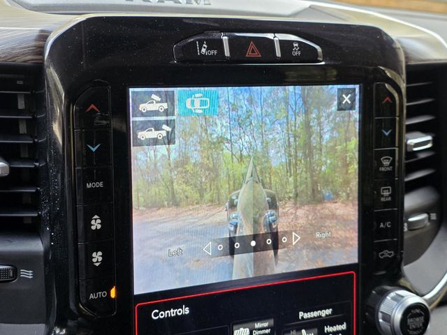 2021 Ram 3500 Laramie - 22997361 - 17