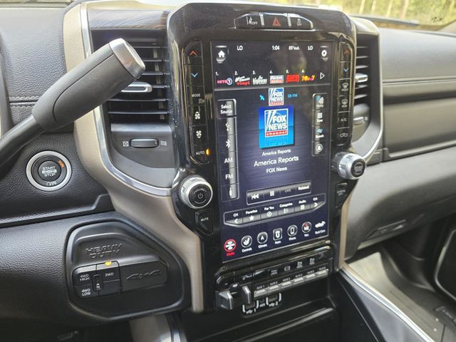 2021 Ram 3500 Laramie - 22997361 - 21