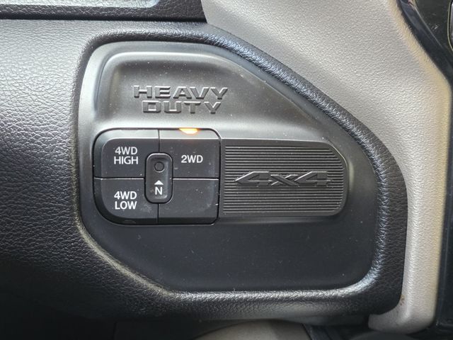 2021 Ram 3500 Laramie - 22997361 - 28