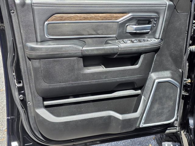 2021 Ram 3500 Laramie - 22997361 - 40