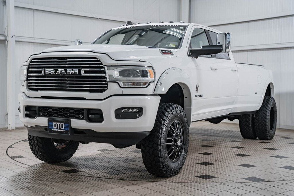 2021 Ram 3500 Laramie - 22577296 - 2