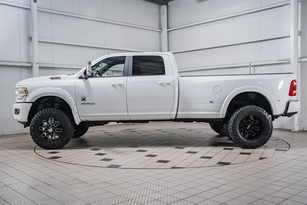 2021 Ram 3500 Laramie - 22577296 - 3