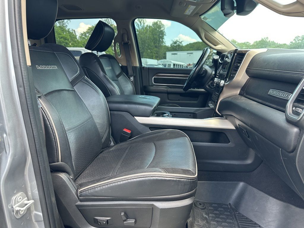 2021 Ram 3500 Laramie Level B DRW - 23027603 - 38