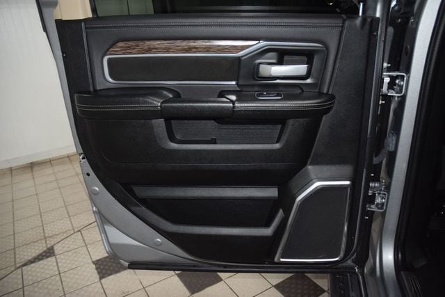2021 Ram 3500 Laramie Level B DRW - 23027603 - 46
