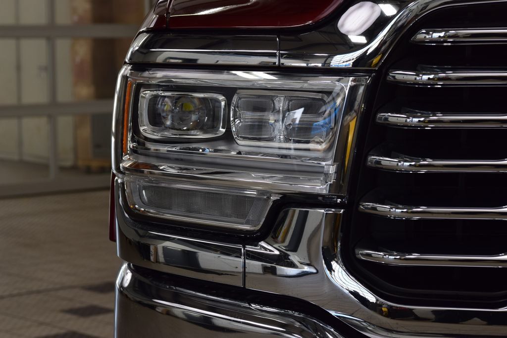 2021 Ram 3500 Laramie Longhorn - 22989613 - 11