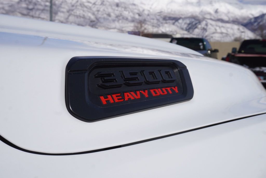 2021 Ram 3500 LONGHORN - 22987797 - 17