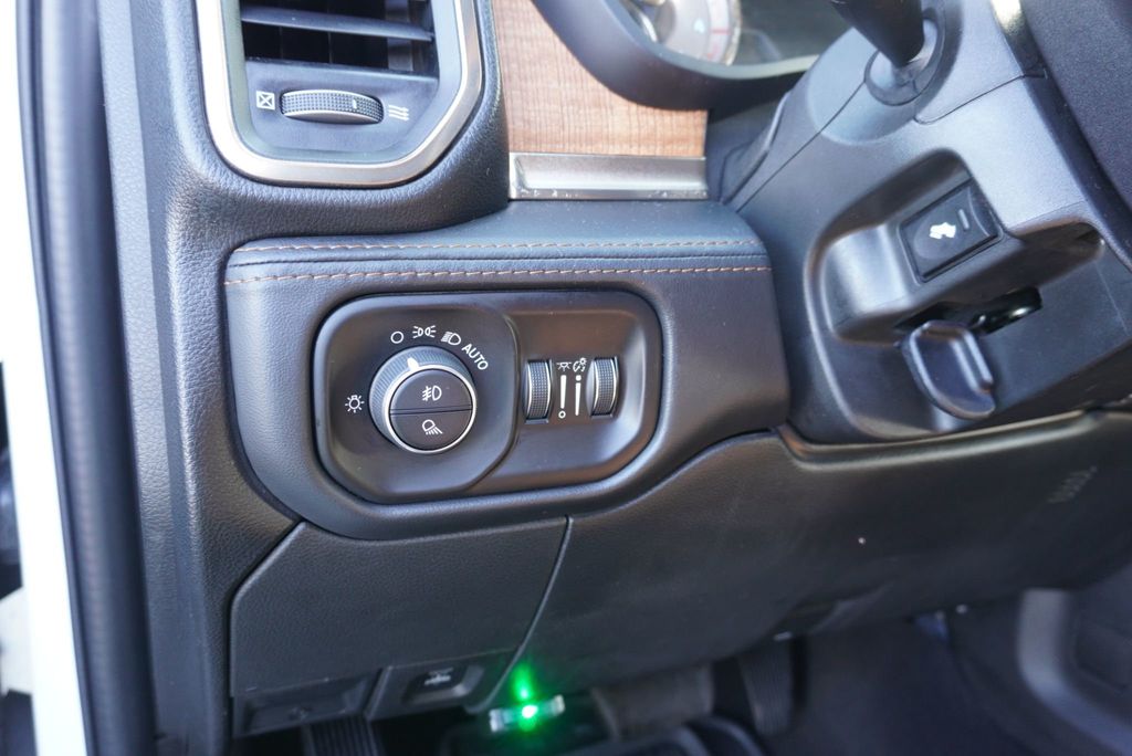 2021 Ram 3500 LONGHORN - 22987797 - 27