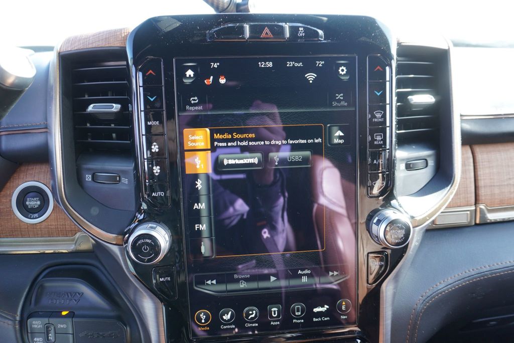 2021 Ram 3500 LONGHORN - 22987797 - 32