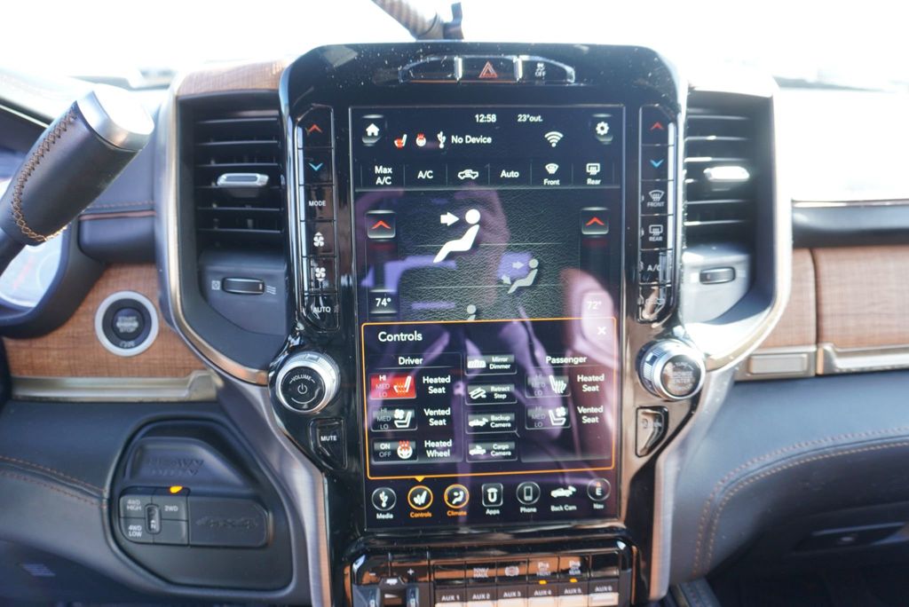 2021 Ram 3500 LONGHORN - 22987797 - 33