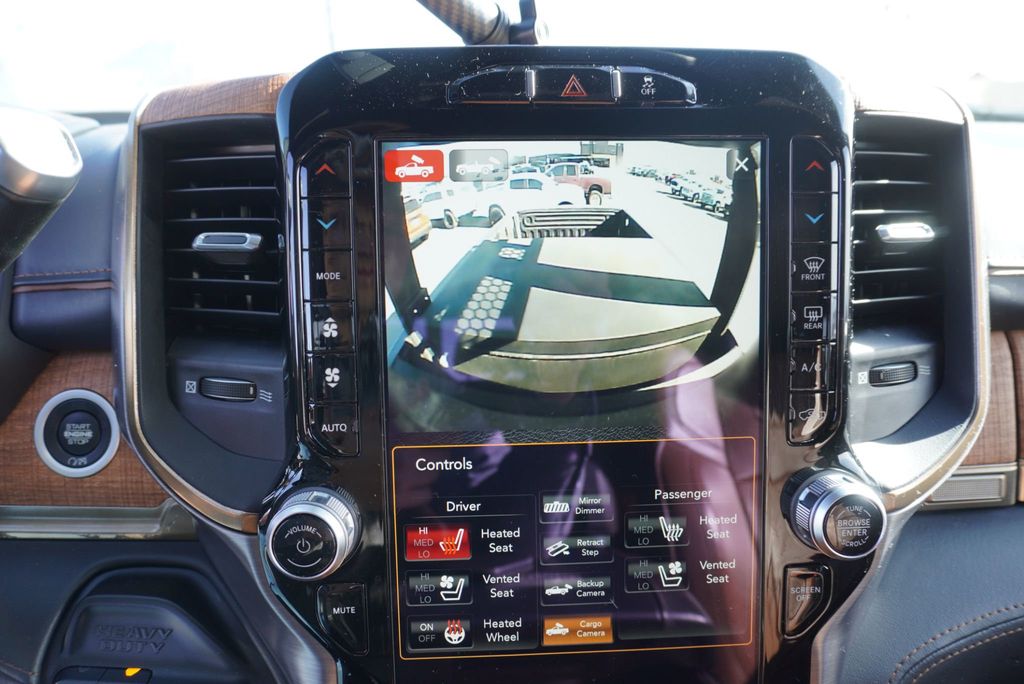 2021 Ram 3500 LONGHORN - 22987797 - 37