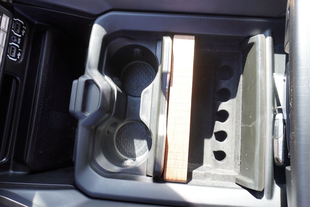 2021 Ram 3500 LONGHORN - 22987797 - 39