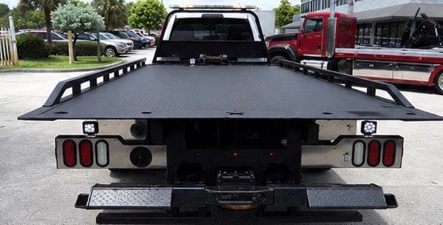 2021 Ram 5500 SLT w/ CENTURY 19.5ft LCG Rollback Tow Truck - 23032263 - 16