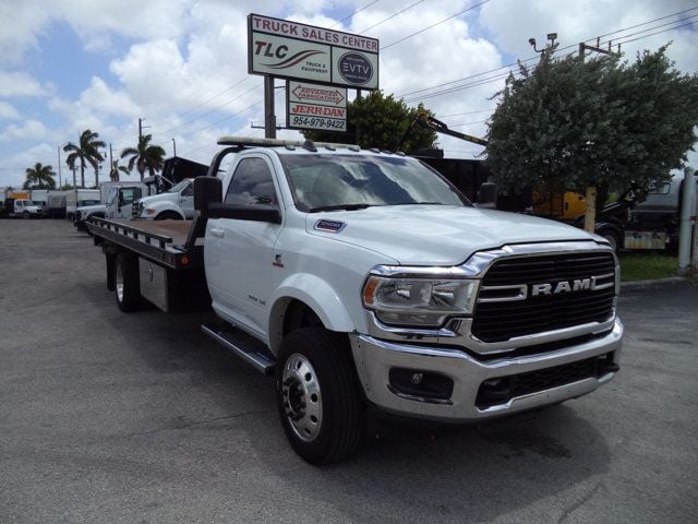 2021 Ram 5500 SLT w/ CENTURY 19.5ft LCG Rollback Tow Truck - 23032263 - 1