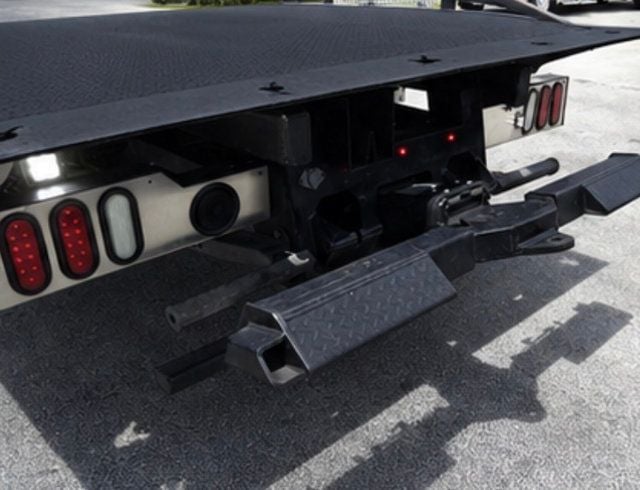 2021 Ram 5500 SLT w/ CENTURY 19.5ft LCG Rollback Tow Truck - 23032263 - 19