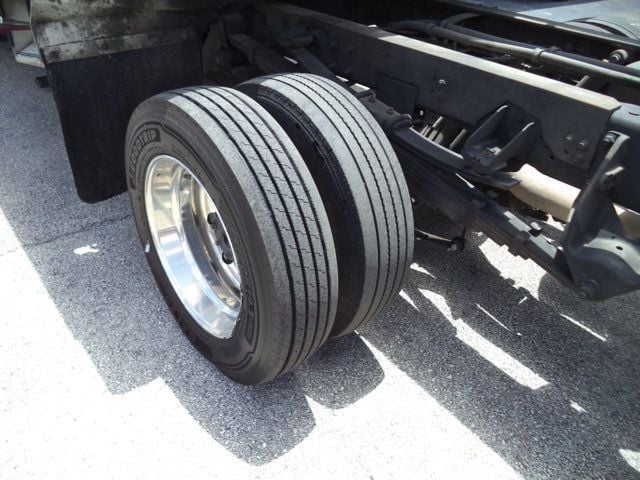 2021 Ram 5500 SLT w/ CENTURY 19.5ft LCG Rollback Tow Truck - 23032263 - 27