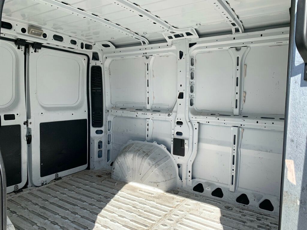 2021 Ram ProMaster Cargo Van 1500 Low Roof 118" WB 1-OWNER - 22911619 - 4