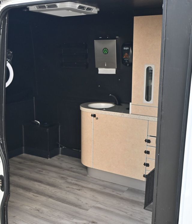 2021 Ram ProMaster Cargo Van 2500  - 22961558 - 13