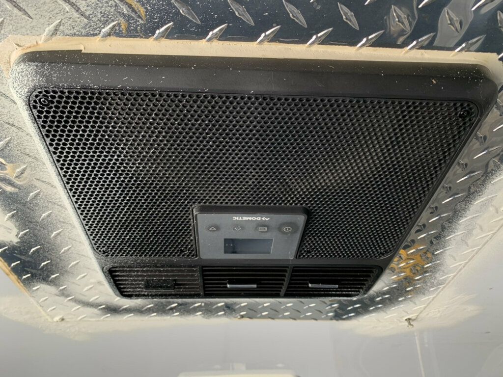 2021 Ram ProMaster Cargo Van 2500 High Roof 159" WB 1-Owner - 23066044 - 16