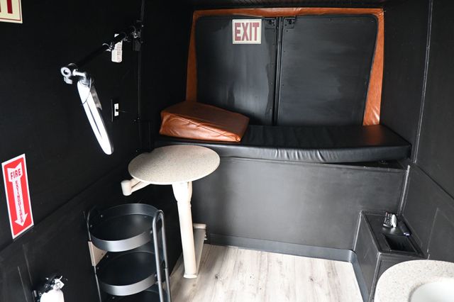 2021 Ram ProMaster Cargo Van 2500 Mobile Salon/Studio - 22961558 - 14