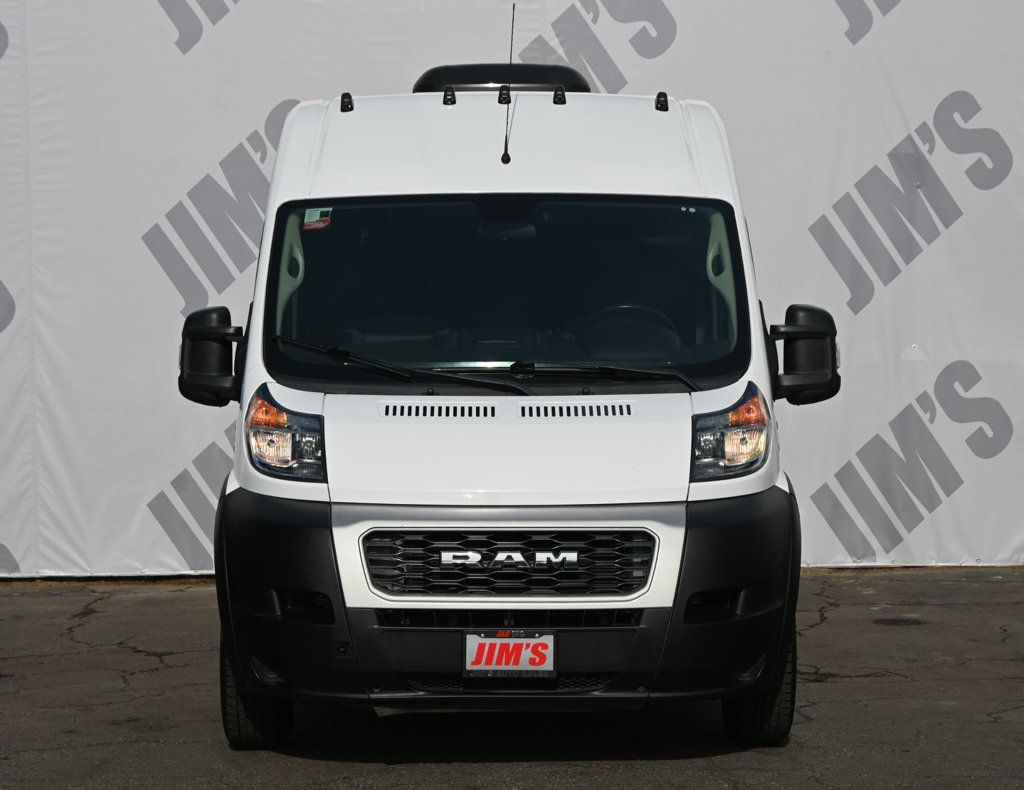 Ram Cargo Van photo 2