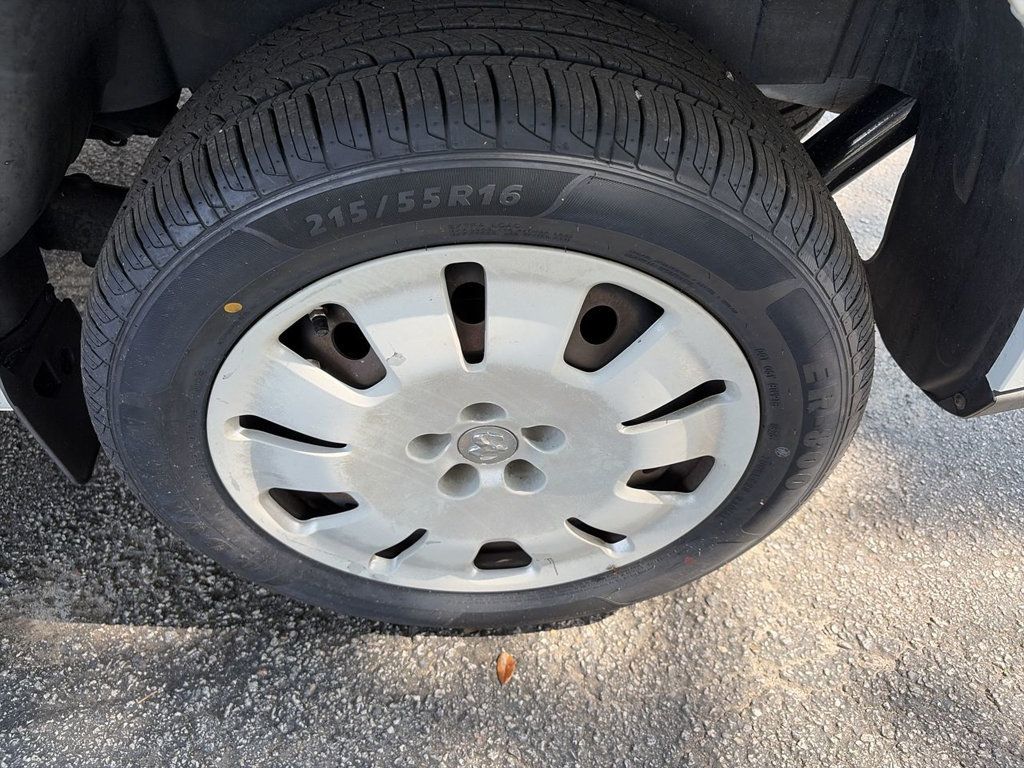 Ram PROMASTER CITY SLT photo 10