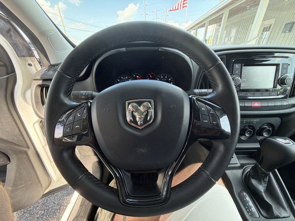 Ram PROMASTER CITY SLT photo 15