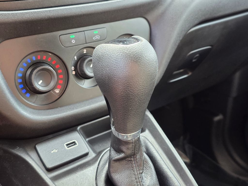 2021 Ram ProMaster City Cargo Van Tradesman SLT Van - 23000501 - 28