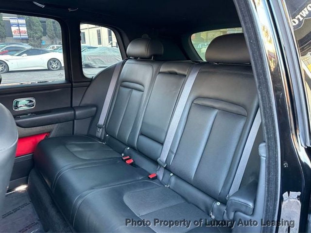 2021 Rolls Royce Cullinan photo 4