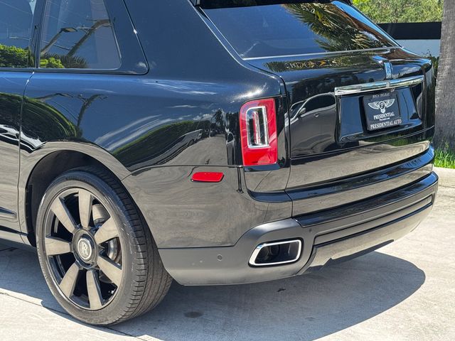 2021 Rolls-Royce Cullinan Sport Utility - 23063609 - 9