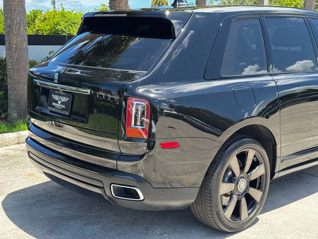 2021 Rolls-Royce Cullinan Sport Utility - 23063609 - 10