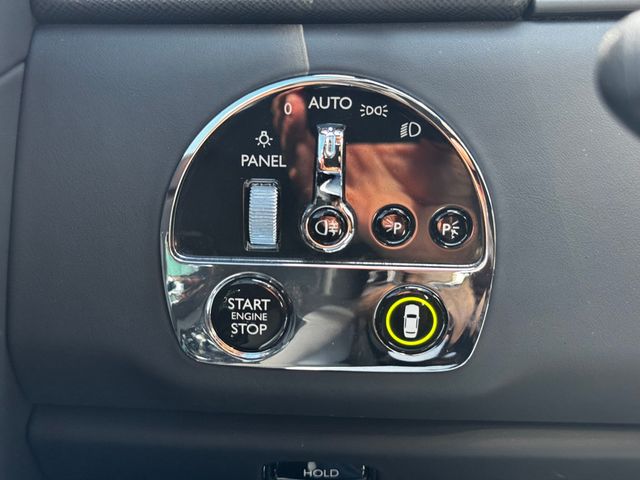 2021 Rolls-Royce Cullinan Sport Utility - 23063609 - 22